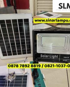 Lampu Sorot Solar Panel 1000 Watt IP66