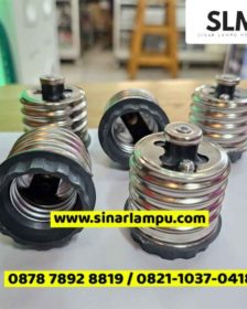 Fitting Lampu Converter E27 ke E40