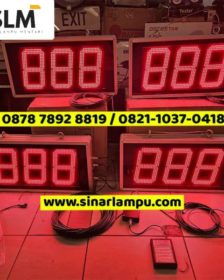 Lampu Display Gereja 3 Digit 8 Inch ( 4 Display 1 Keypad )