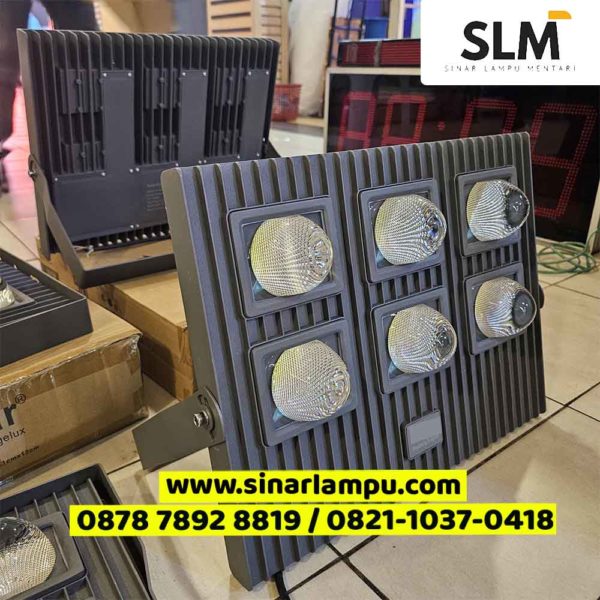 Lampu Sorot Superbright 300 Watt LED 160Lm/W Mata Cembung