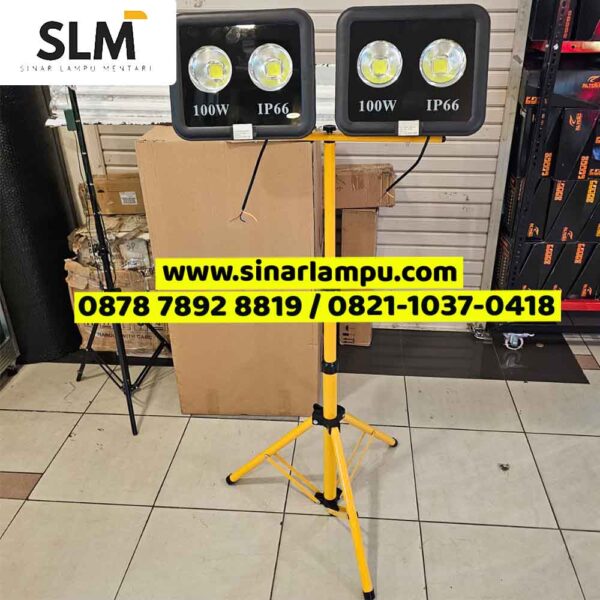 Tripod Kuning + 2 buah Lampu Sorot 100 Watt LED COB