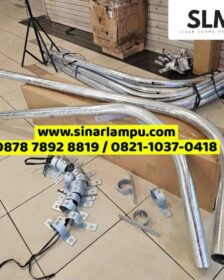 Stang Ornamen Tiang PJU Galvanis 2m 2inch + Klem ke Tembok