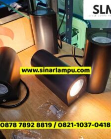 Lampu Dinding Oval Body Hitam MR16 2 Arah Warmwhite