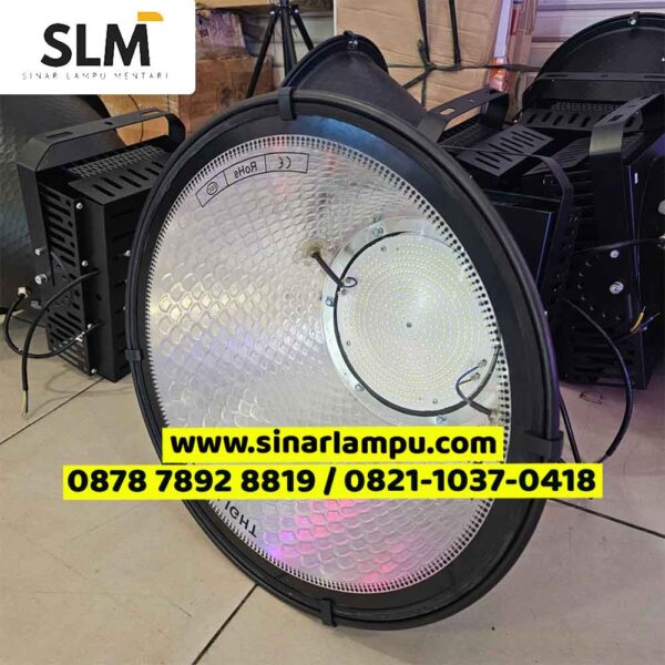 Lampu Sorot Highbay Corong 600 Watt LED Cahaya Putih