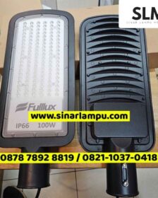 Lampu Jalan PJU Fullux 100 Watt LED Cahaya Putih IP66