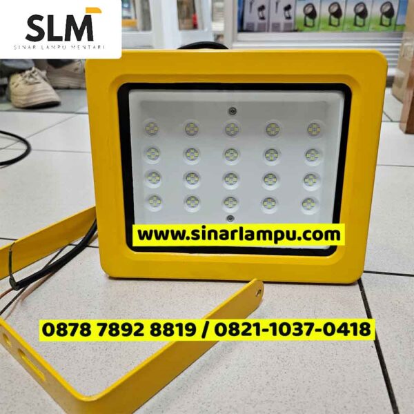 Lampu Sorot Explosion Proof 50 Watt LED Body Kuning